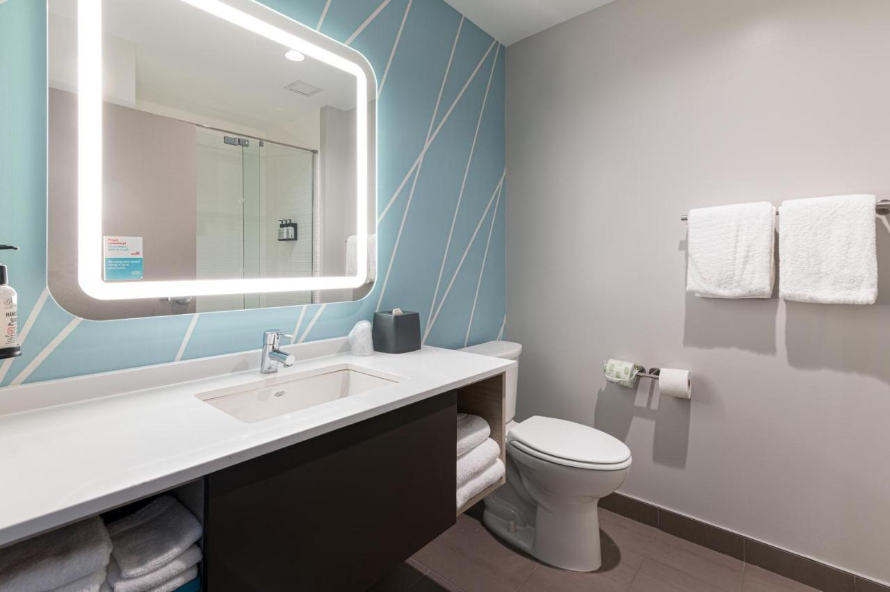 Avid Hotel Summerville By Ihg Екстериор снимка
