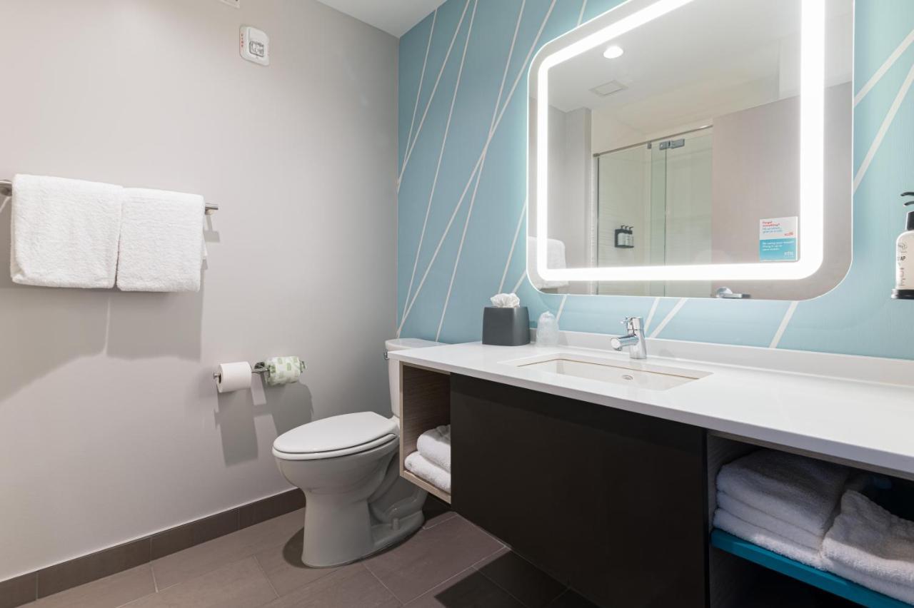 Avid Hotel Summerville By Ihg Екстериор снимка